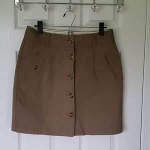 Dockers button up khaki skirt